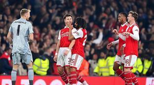 引人注目 引人注目