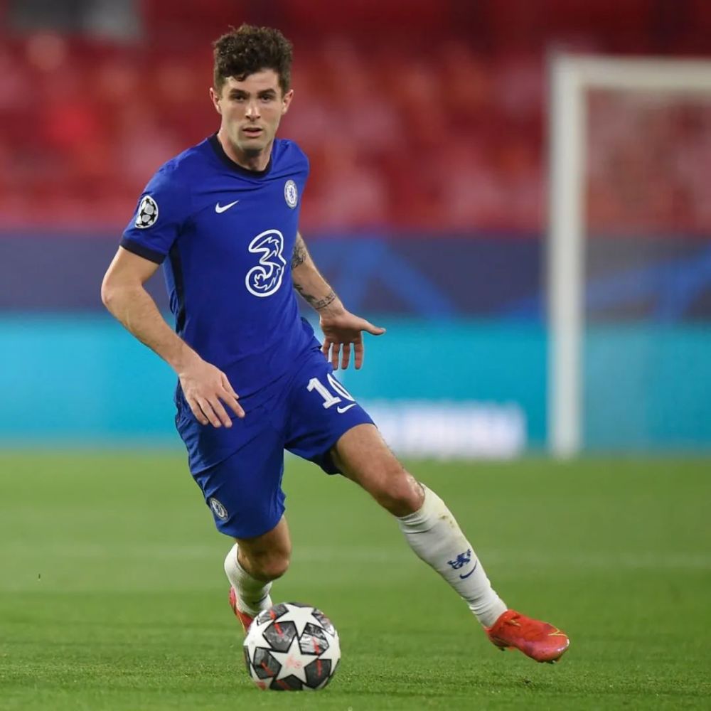 贝利不仅是 贝利不仅是