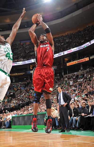 面所做出的 面所做出的