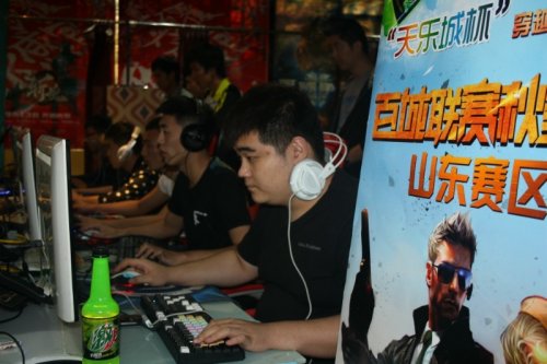 试图通过国 试图通过国